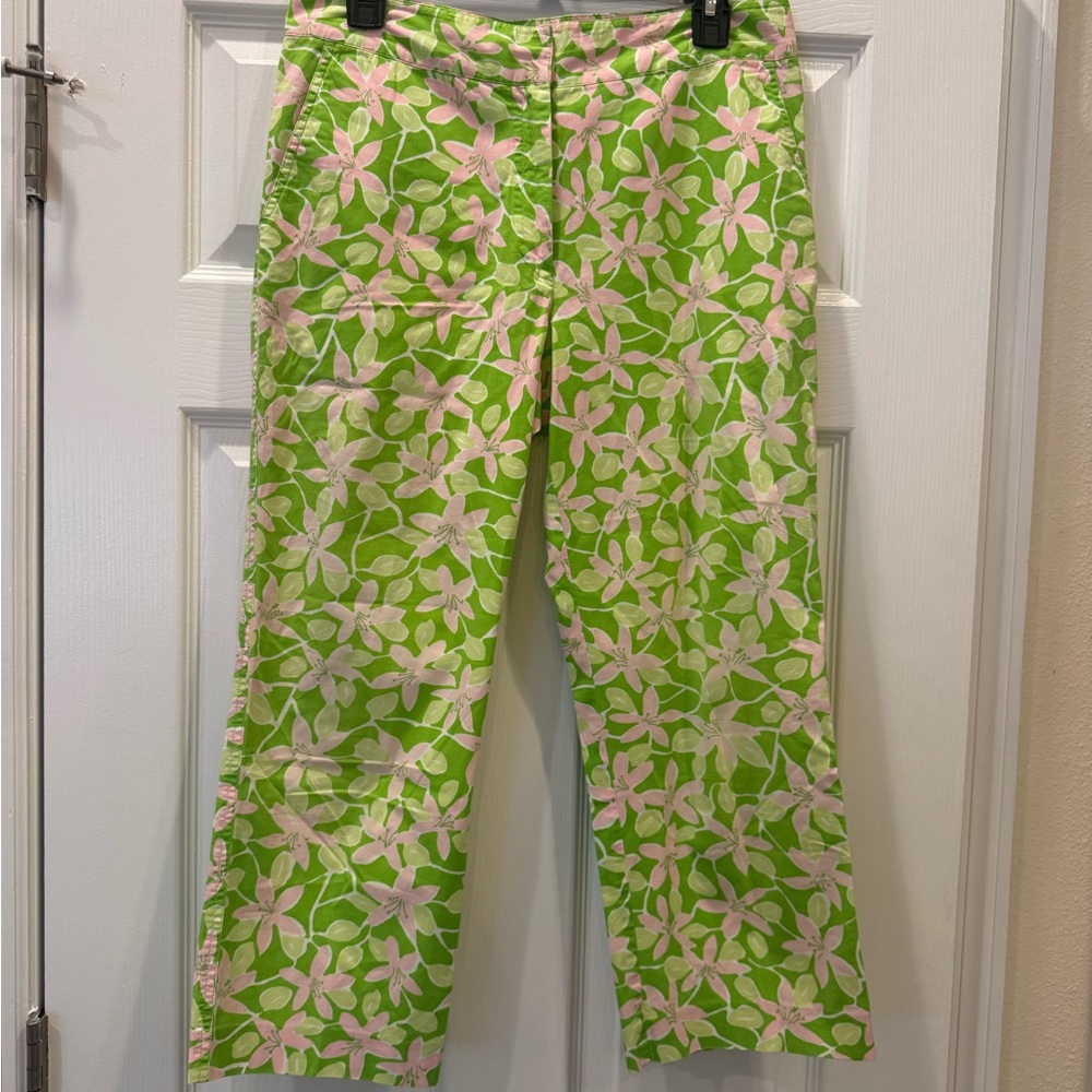 Lilly Pulitzer Lime & Pink Floral Cropped Straight-Leg Pants